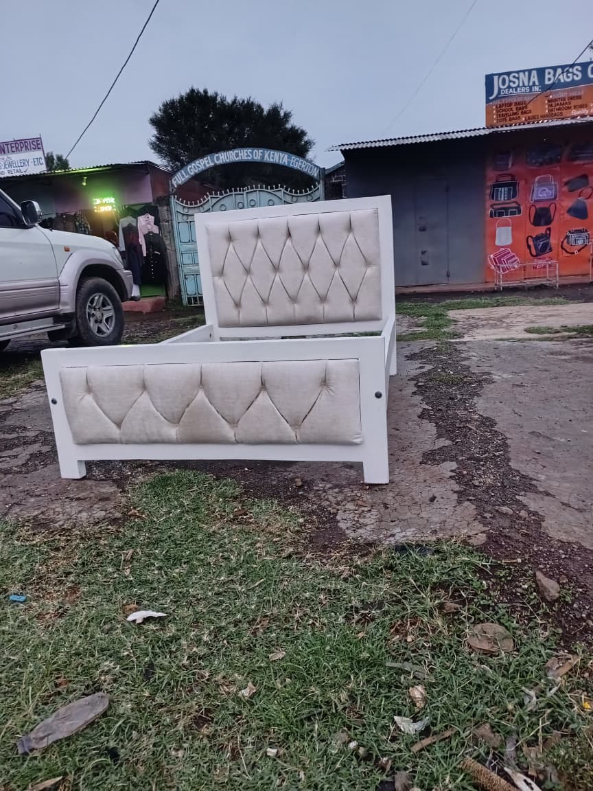 Mocket Bed