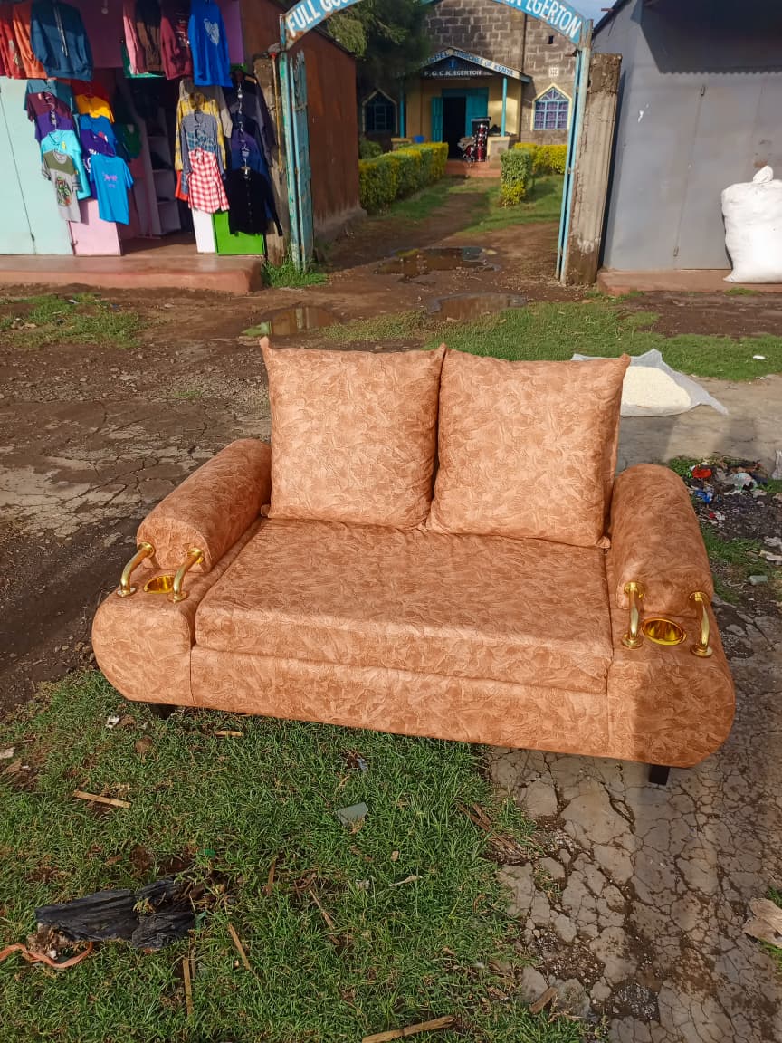 Low back 2 seater